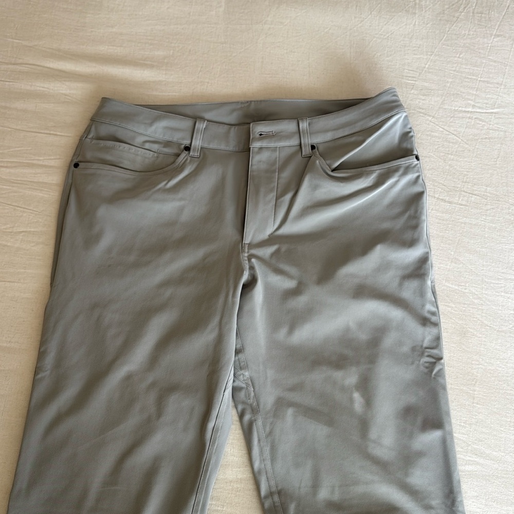 Lululemon ABC Pant Classic Fit 33x32